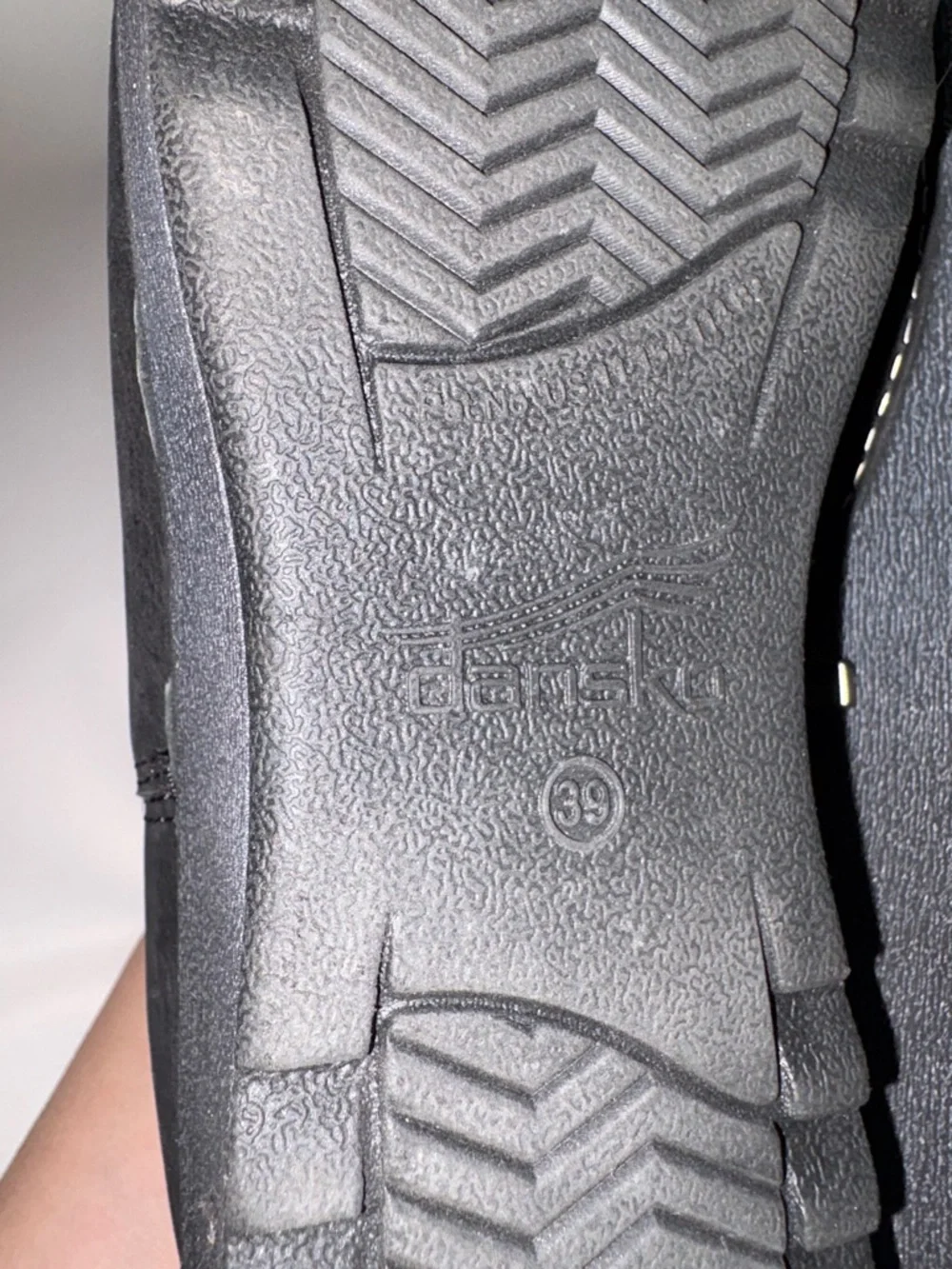 Dansko‎ Women's Caley Milled Nubuck Booties Size 39